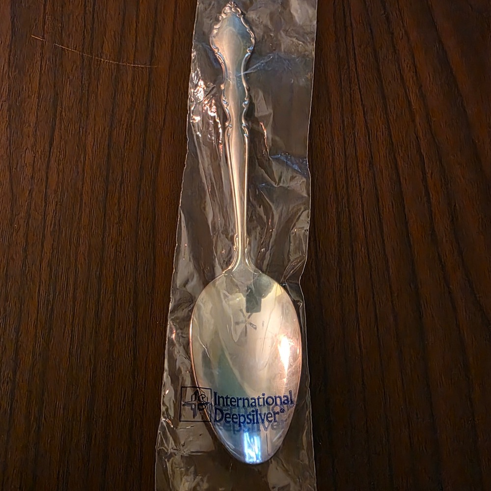 International Deepsilver Wakefield Silverplate Tablespoon New Sealed Vintage